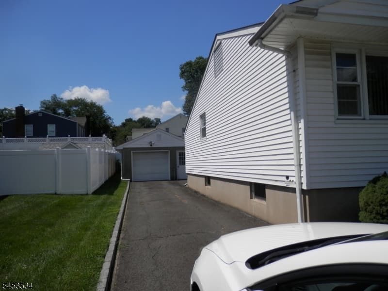 88 Princeton Ave, Rahway City, Union photo 4