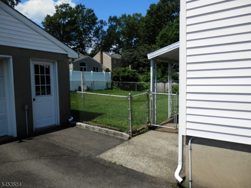88 Princeton Ave, Rahway City, Union photo 5