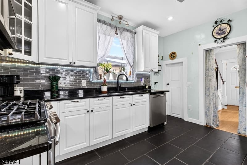 136 W Gibbons St, Linden City, Union photo 12