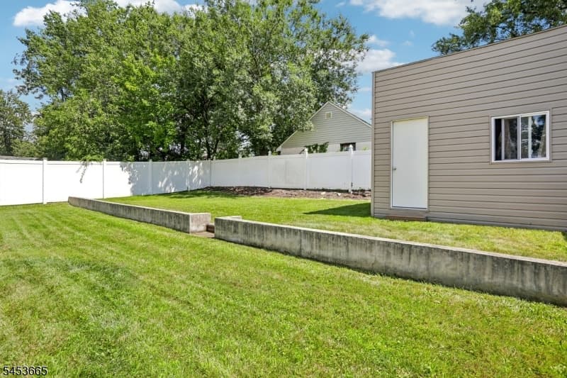 10 Independence Dr, Roselle Boro, Union photo 41