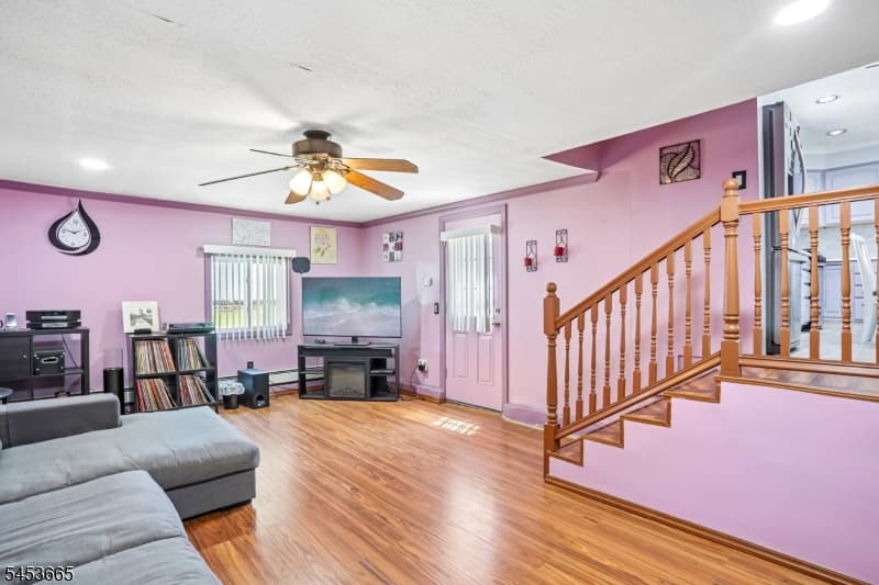 10 Independence Dr, Roselle Boro, Union photo 5