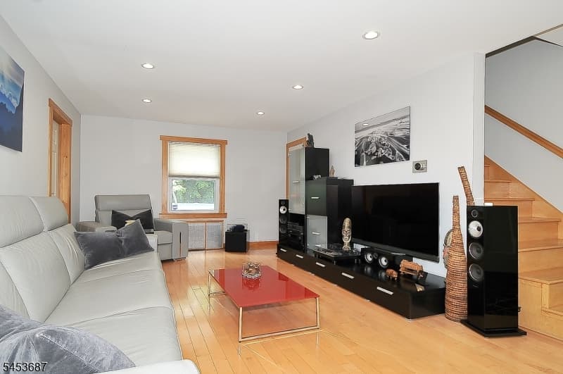 1700 Westover Rd, Linden City, Union photo 5