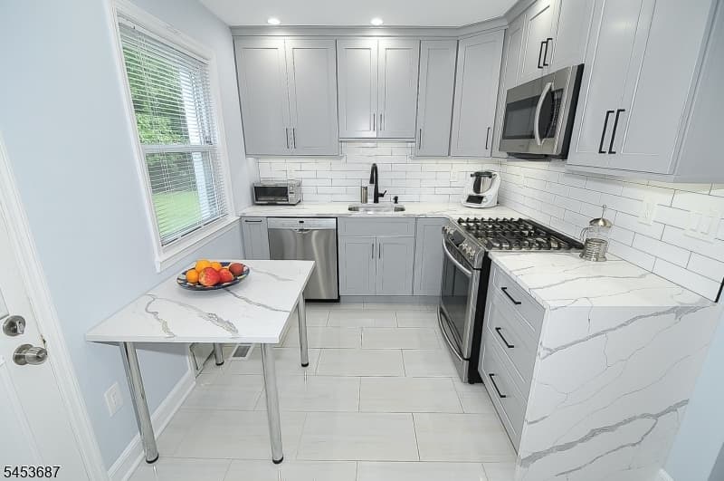 1700 Westover Rd, Linden City, Union photo 6