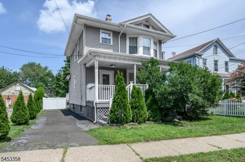 708 E Grand Ave, Rahway City, Union