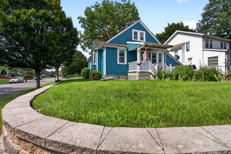 1 Perry Pl, Springfield Twp. photo 3