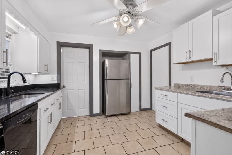 1601 N Stiles St, Linden City photo 15