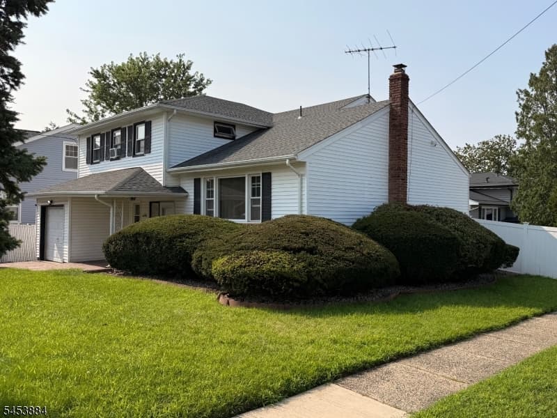 2116 Pleasant Pkwy, Union Twp. photo 3