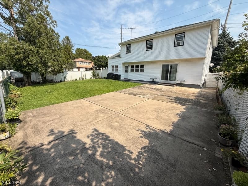 2116 Pleasant Pkwy, Union Twp. photo 32