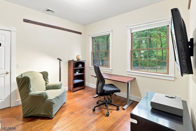 300 Emerson Ln, Berkeley Heights Twp. photo 17