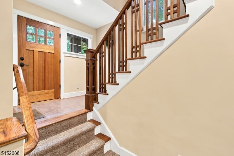 300 Emerson Ln, Berkeley Heights Twp. photo 3