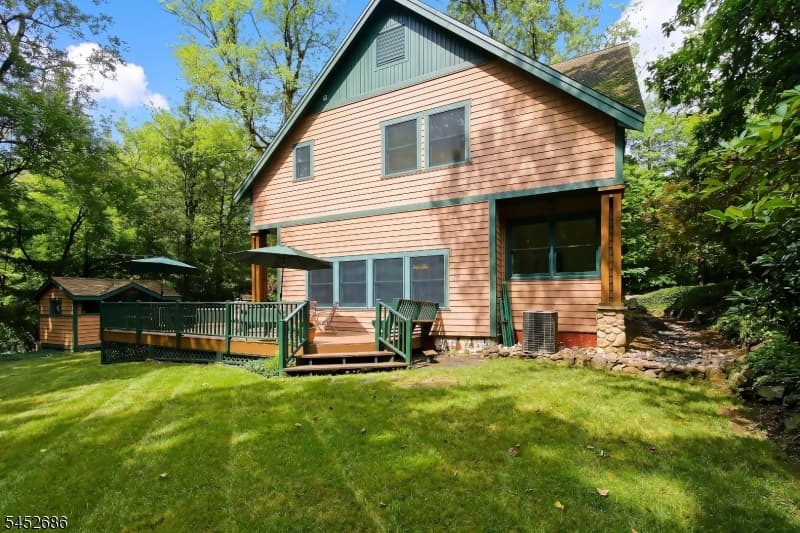 300 Emerson Ln, Berkeley Heights Twp. photo 35