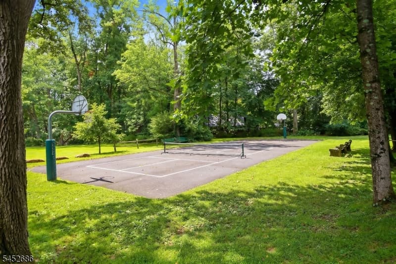 300 Emerson Ln, Berkeley Heights Twp. photo 40