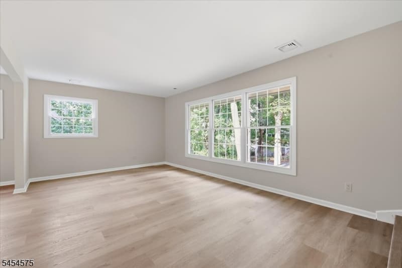 27 Inwood Rd, Berkeley Heights Twp. photo 6