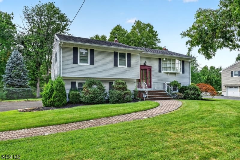 105 VICTORIA DRIVE, Clark Twp. photo 3