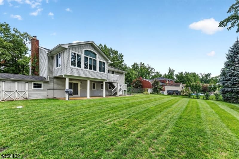 105 VICTORIA DRIVE, Clark Twp. photo 34