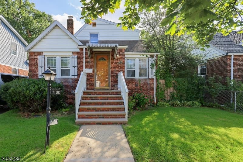 2106 Kay Ave, Union Twp.