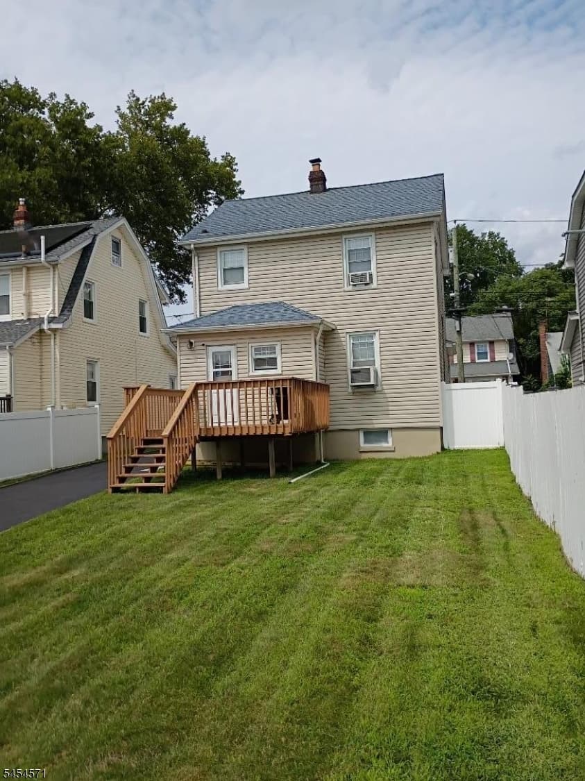 126 Virginia St, Hillside Twp. photo 3
