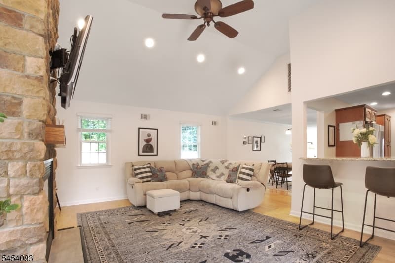 9 Brookdale Rd, Cranford Twp. photo 11