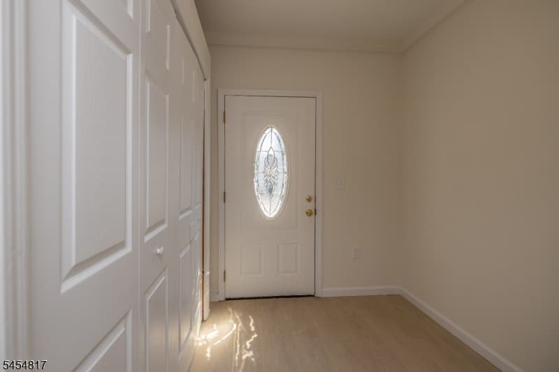 39 Hurden St, Hillside Twp. photo 3