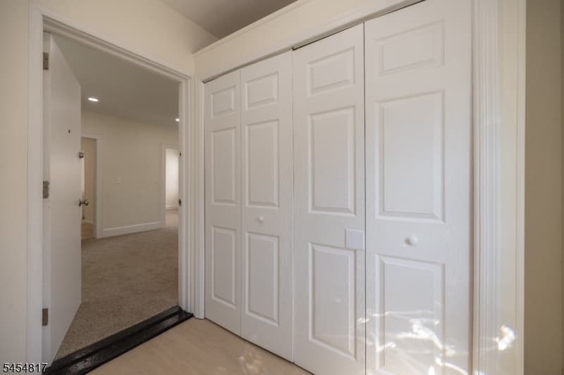 39 Hurden St, Hillside Twp. photo 4