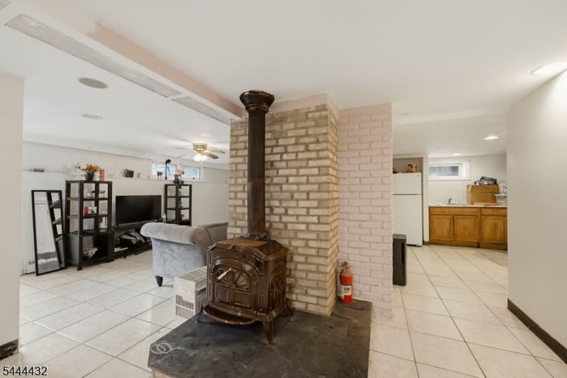 328 W Inman Ave, Rahway City photo 14