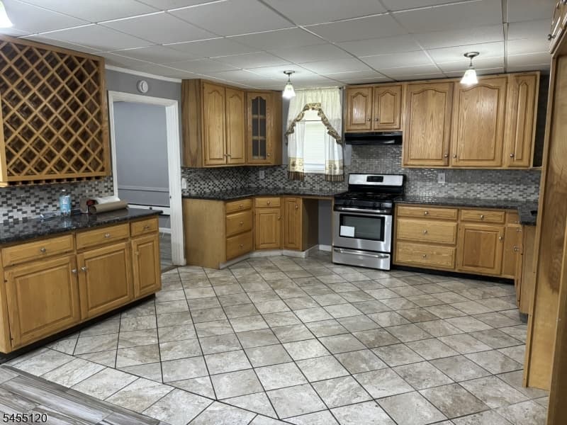 172 Burkley Pl, Union Twp. photo 3