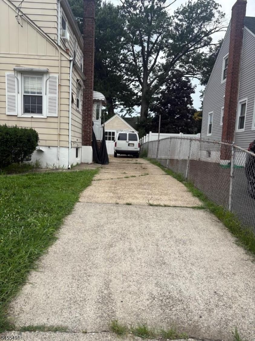 411 Grant St, Linden City photo 2
