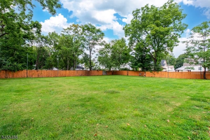 1125 E Front St, Plainfield City photo 10