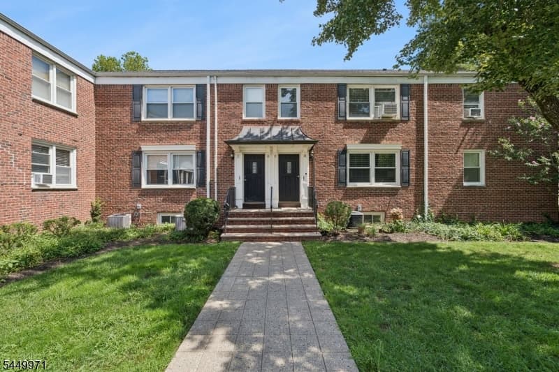 412 Morris Ave, Summit City
