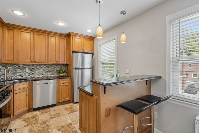 412 Morris Ave, Summit City photo 16