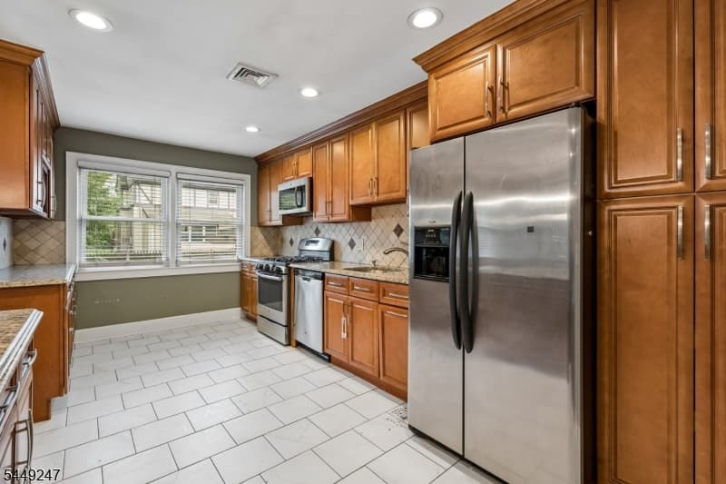 12 Wilson Ter, Elizabeth City photo 7