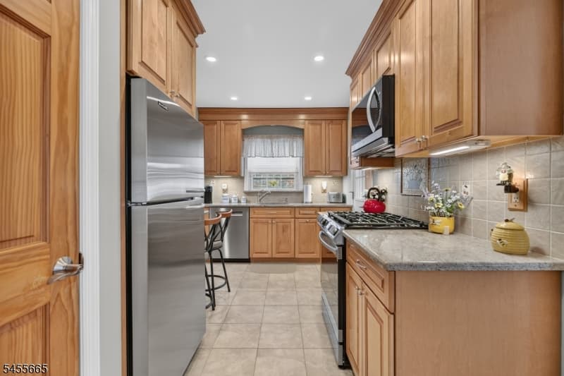 957 Arnet Ave, Union Twp. photo 9