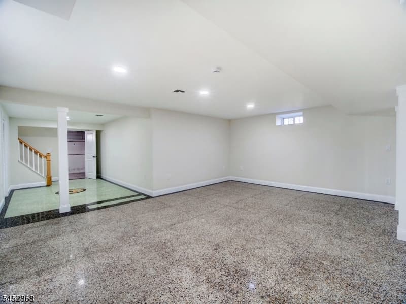 156 W Lincoln Ave, Roselle Park Boro photo 27
