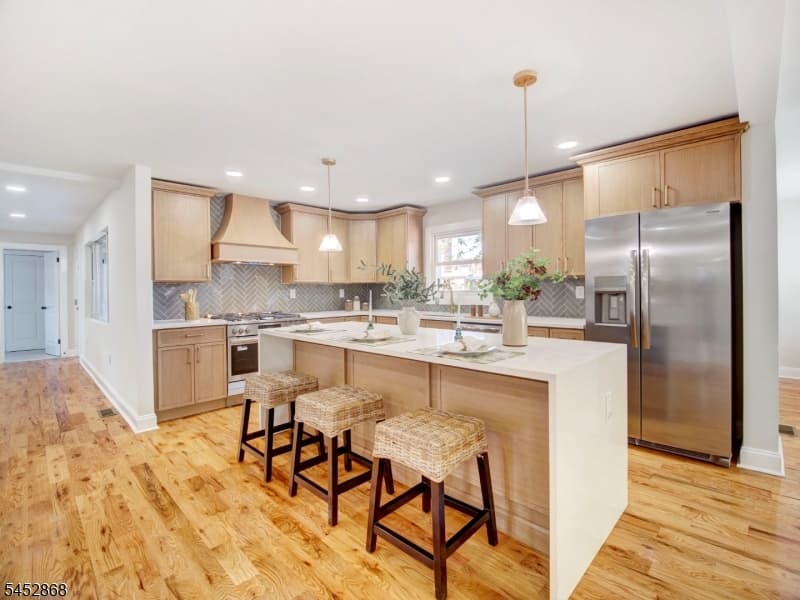 156 W Lincoln Ave, Roselle Park Boro photo 7