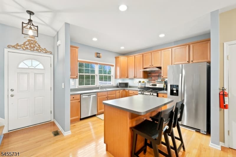 29 Riga Ct, Scotch Plains Twp. photo 7