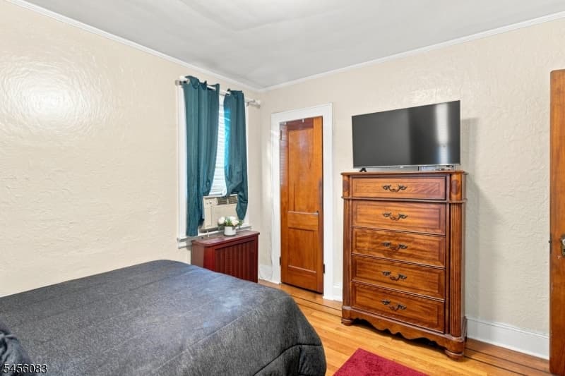 2088 Lentz Ave, Union Twp. photo 13
