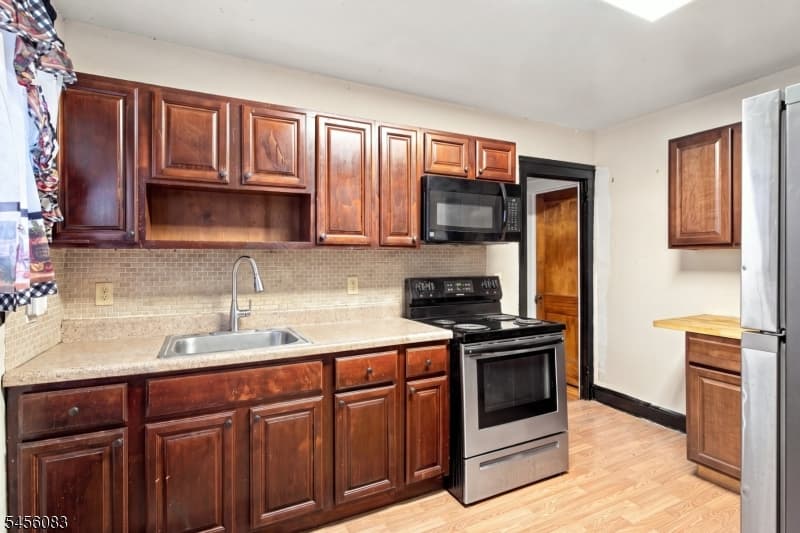 2088 Lentz Ave, Union Twp. photo 7
