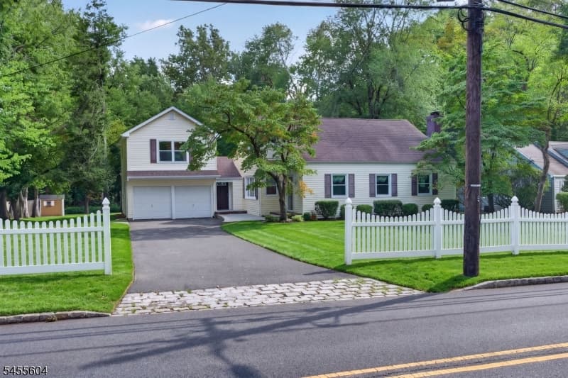 2090 Raritan Rd, Scotch Plains Twp. photo 3