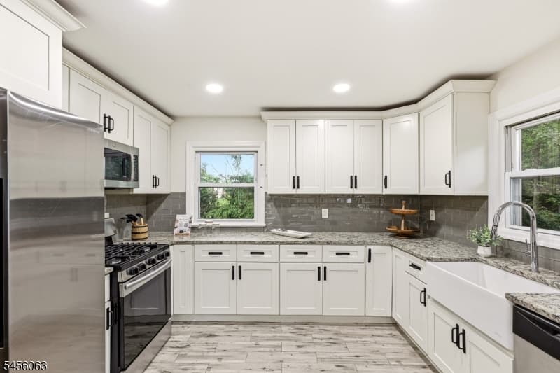 760 Harrison Ave, Roselle Boro photo 10