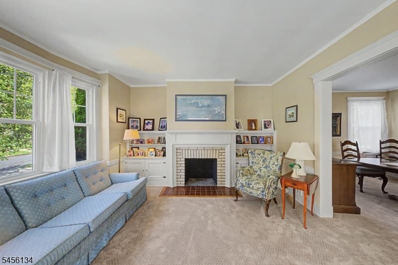 117 Severin Ct, Cranford Twp. photo 5