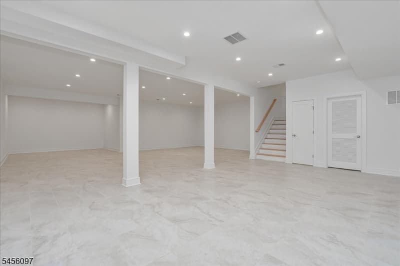 517 Lexington Ave, Cranford Twp. photo 23