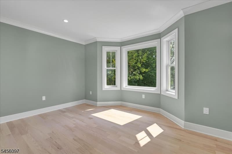517 Lexington Ave, Cranford Twp. photo 29