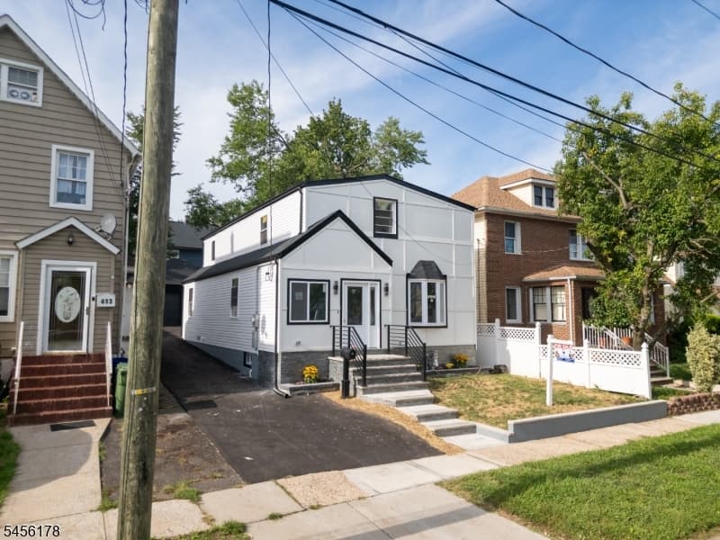 415 E 4Th Ave, Roselle Boro photo 4