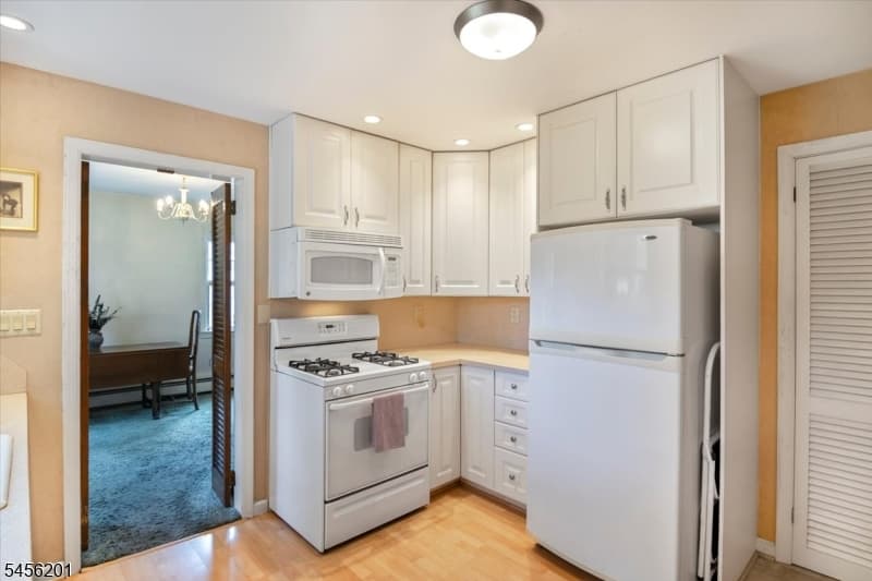 2075 Meadowview Rd, Scotch Plains Twp. photo 10