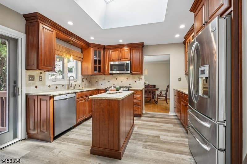 14 Burlington Rd, Berkeley Heights Twp. photo 6