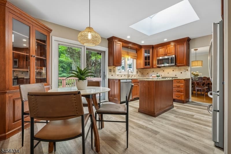 14 Burlington Rd, Berkeley Heights Twp. photo 8