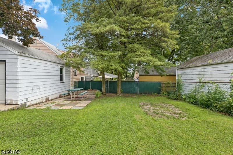 827 Pine St, Roselle Park Boro photo 22