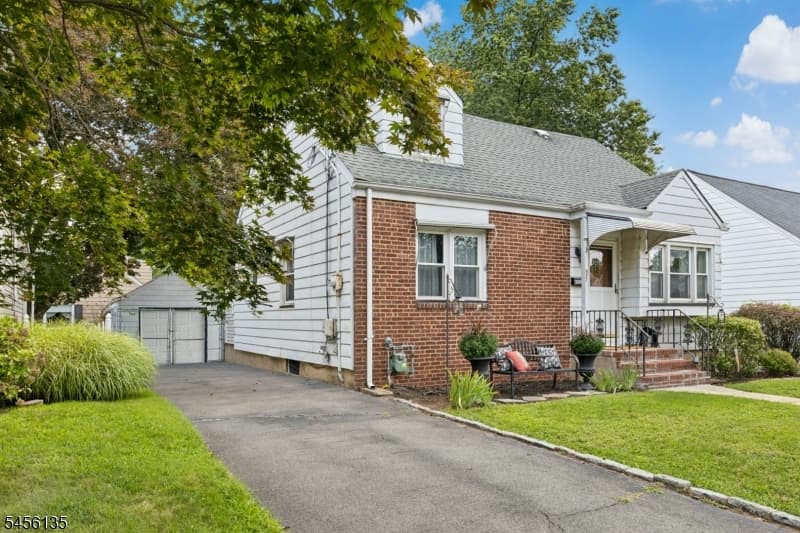 827 Pine St, Roselle Park Boro photo 3