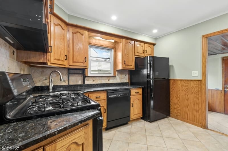 827 Pine St, Roselle Park Boro photo 7