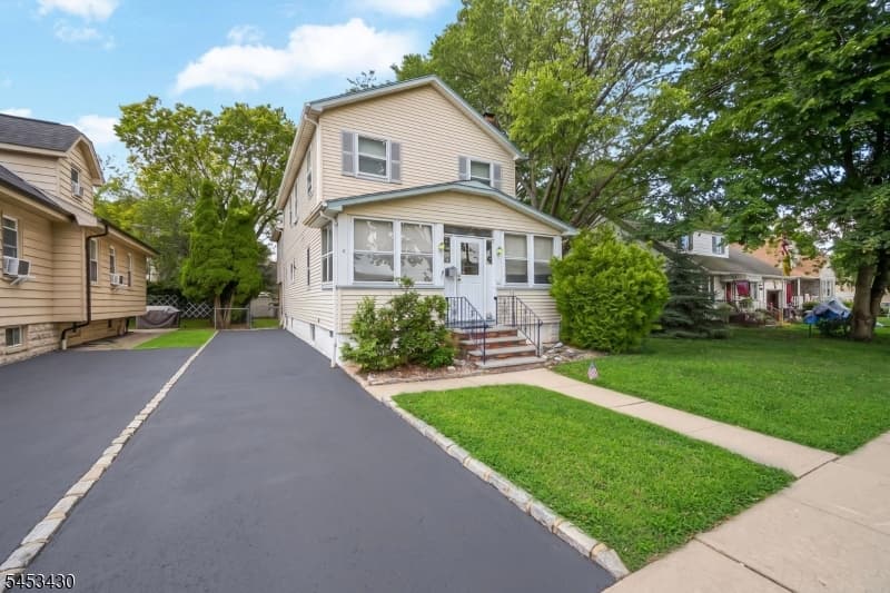 416 Roosevelt St, Roselle Park Boro photo 2